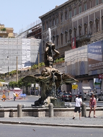 Fontana di Toritone