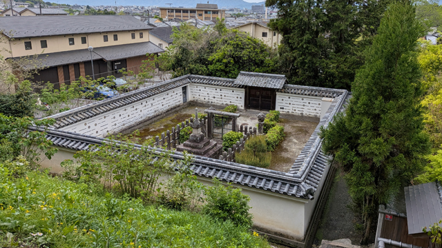 昭子内親王墓所